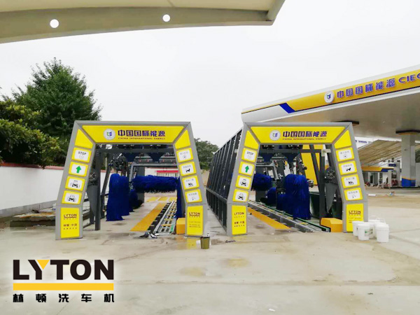 當前加油站要不要配備電腦洗車機，對此您有什么好的建議？