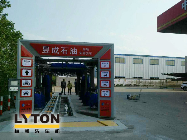 南京洗車機(jī)生產(chǎn)廠家給大家?guī)?lái)幾點(diǎn)關(guān)于寒冬全自動(dòng)洗車機(jī)保養(yǎng)注意事項(xiàng)