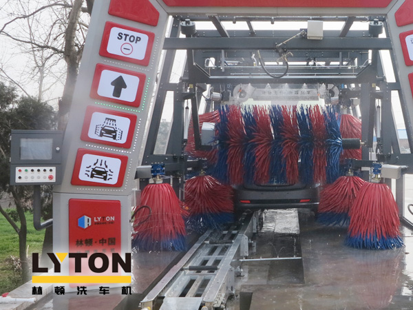 全自動洗車機日常養(yǎng)護不能少----設(shè)備品質(zhì)雖好,但仍需注重維保!